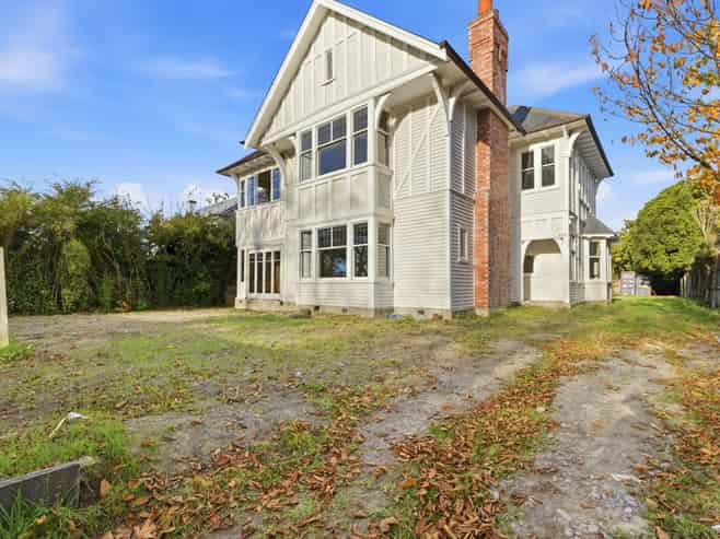 70 Heaton Street, Merivale