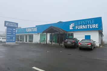 High-Profile Te Rapa Retail – 1,000m² (Can Split)