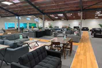 High-Profile Te Rapa Retail – 1,000m² (Can Split)
