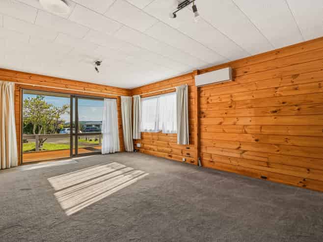 14A Charles Road, Hannahs Bay