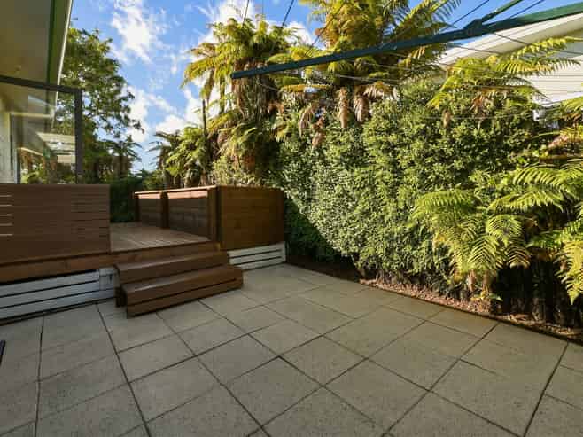 14A Charles Road, Hannahs Bay