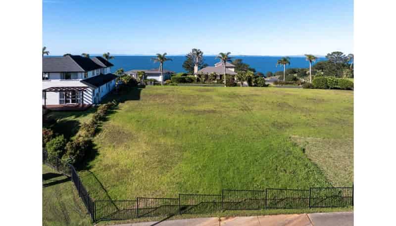 4 Palm View Terrace, Gulf Harbour