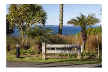 4 Palm View Terrace, Gulf Harbour