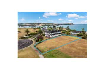 4 Palm View Terrace, Gulf Harbour