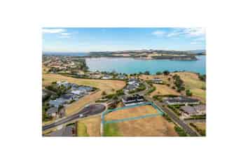 4 Palm View Terrace, Gulf Harbour