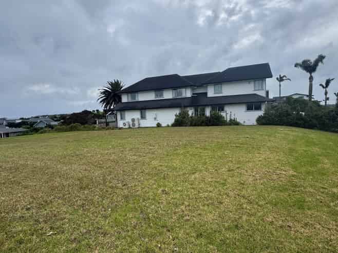 4 Palm View Terrace, Gulf Harbour