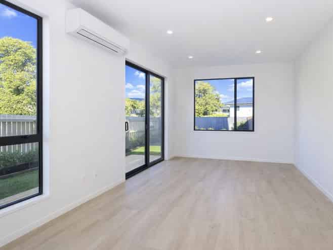 303A Bucklands Beach Road, Bucklands Beach