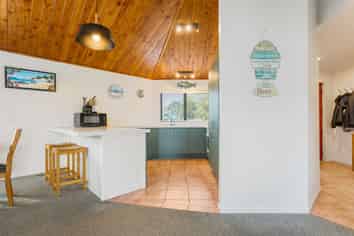 2 Lake Court, Pauanui