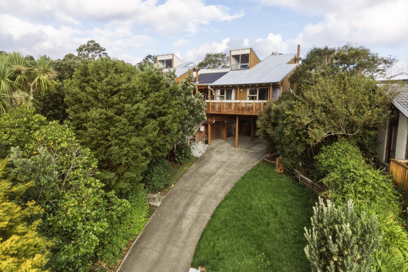 Your very own treehouse - View 3