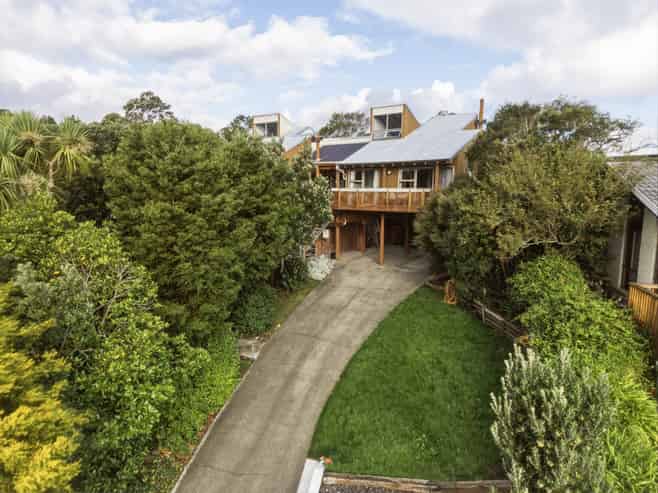 103 Mt View Road, Bastia Hill