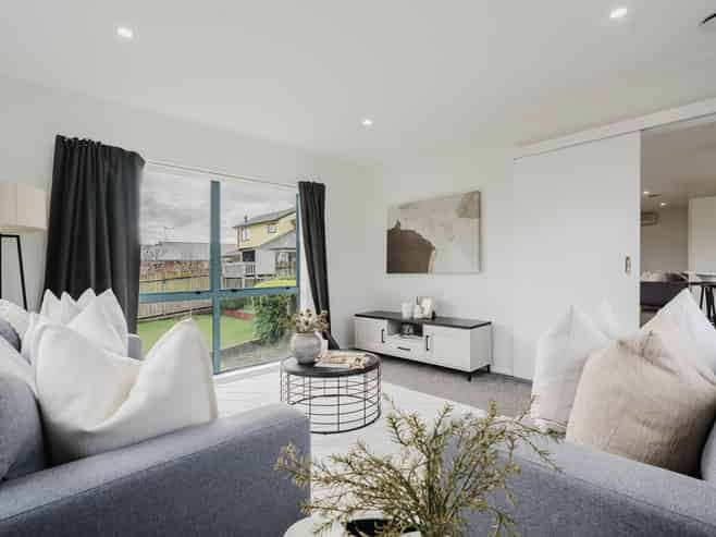 50 Western Heights Drive, Western Heights