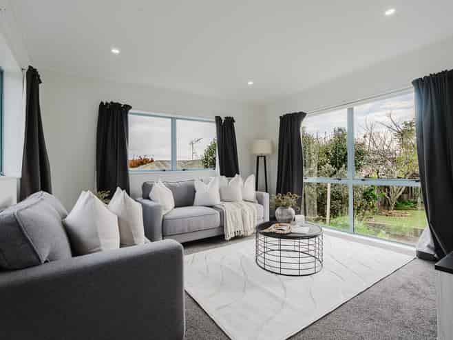 50 Western Heights Drive, Western Heights