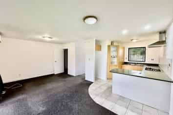 3/3 Thorn Place, Papatoetoe