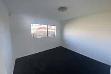3/3 Thorn Place, Papatoetoe