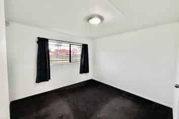 3/3 Thorn Place, Papatoetoe