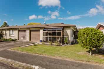 11B George Street, Dannevirke