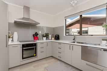 11B George Street, Dannevirke
