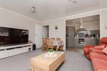 11B George Street, Dannevirke