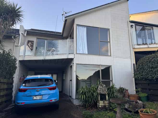 3/22 Mariposa Crescent, Birkenhead