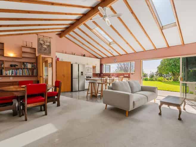 288A Pahoia Road, Whakamarama