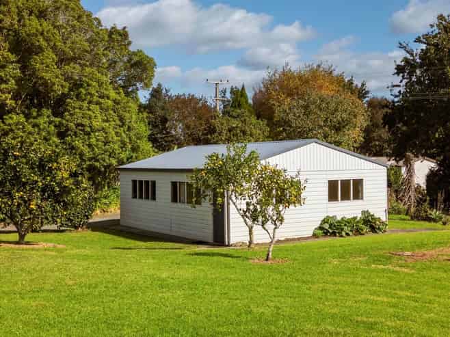 288A Pahoia Road, Whakamarama