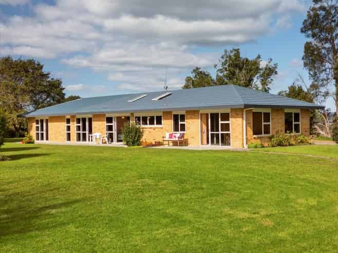 288A Pahoia Road, Whakamarama