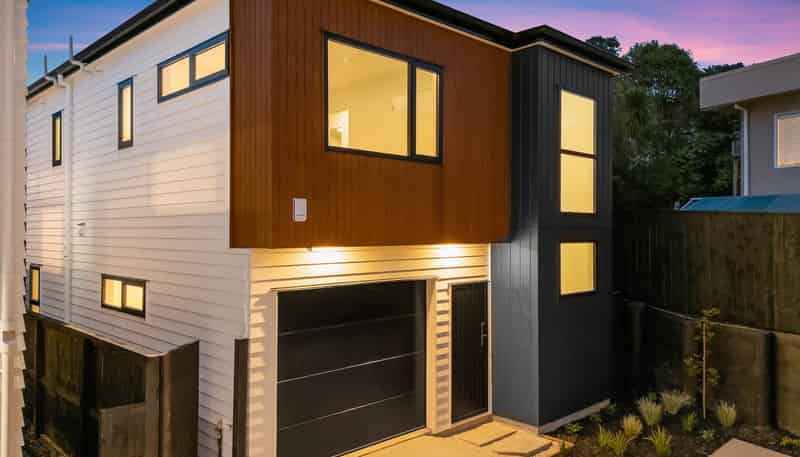18D Mallard Place, Unsworth Heights