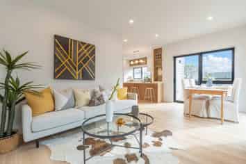18D Mallard Place, Unsworth Heights