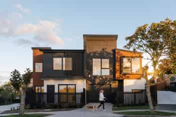 18A Mallard Place, Unsworth Heights