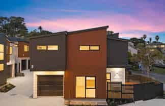 18A Mallard Place, Unsworth Heights