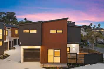 18A Mallard Place, Unsworth Heights
