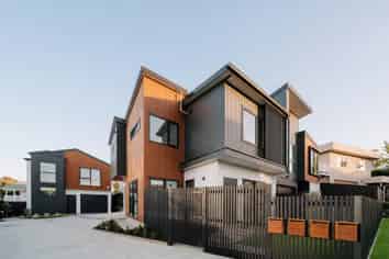 18A Mallard Place, Unsworth Heights