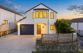 15/64 Schnapper Rock, Albany