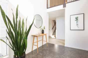 84 Lake Panorama Drive, Henderson Valley