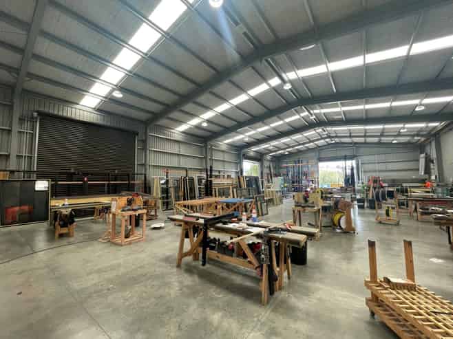 Tidy industrial facility - Easy SH1 access