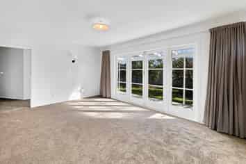 11A Bloomfield Road, Te Hapara