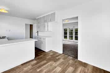 11A Bloomfield Road, Te Hapara