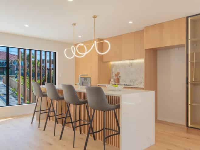 403 Beach Road, Mairangi Bay