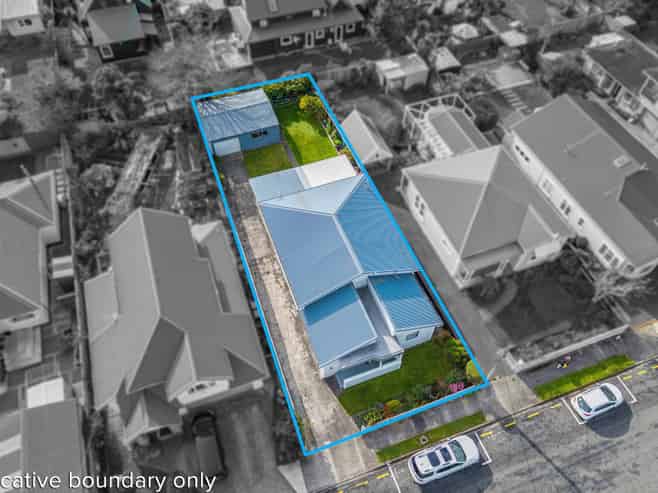55 Bristol Square, Hutt Central