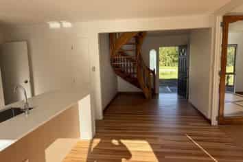 174 Old North Road , Kumeu