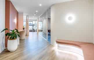 Designer Queen Street Spec Suite