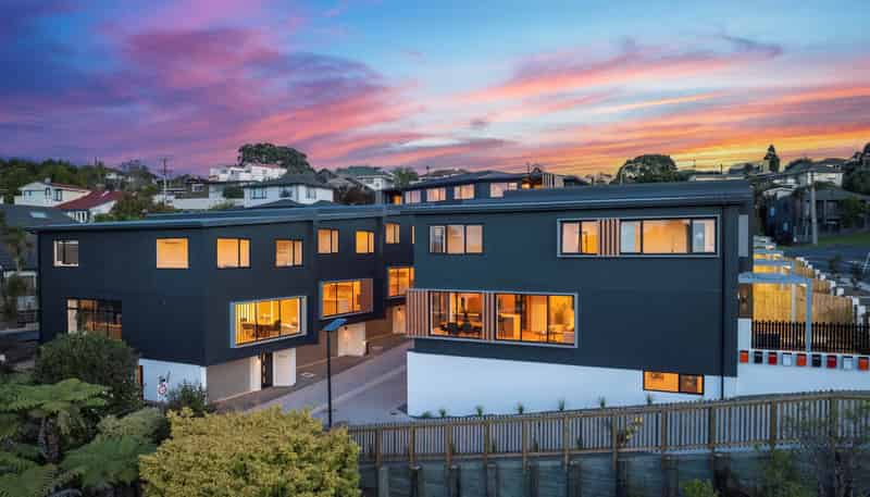 1/403 Beach Road, Mairangi Bay