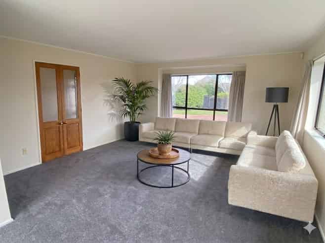 7  Kadina Place, Botany Downs