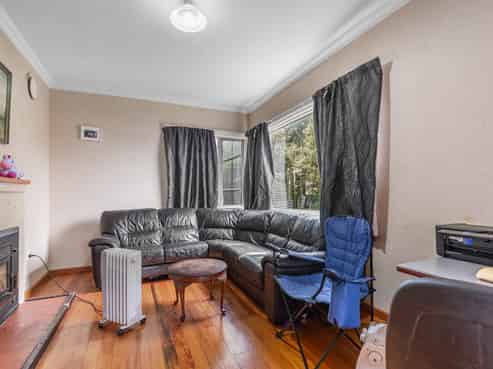 15 Rowcliffe Crescent, Avonside