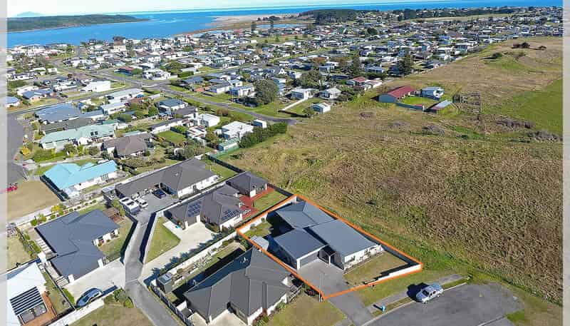 25 Story Street, Foxton Beach