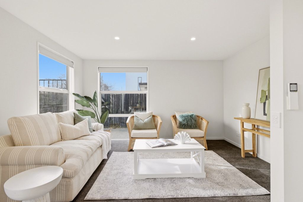 Standalone Living, Extra Space Where It Counts - Vista 4