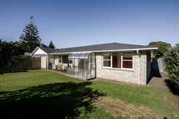 70b Seaview Road, Paraparaumu Beach