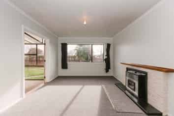 19 Leeds Street, Milson