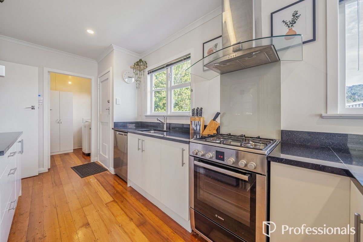 Charming Two Bedrooms - Veel
