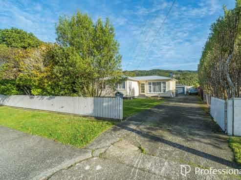 66 Peel Place, Wainuiomata